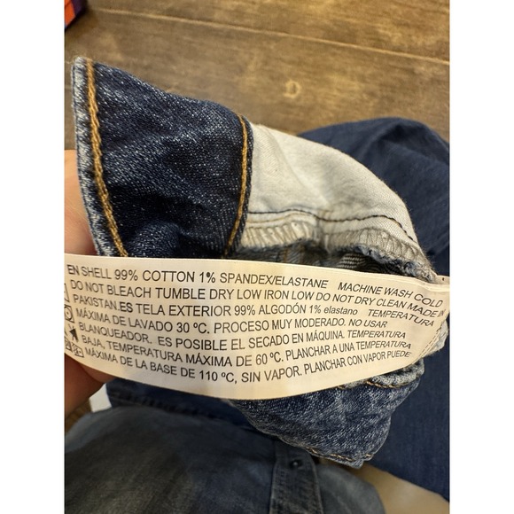 Forever 21 Blue Denim Flare Leg Jeans Daisies-High Rise Size 29 60's - Picture 12 of 16